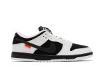 TIGHTBOOTH x Nike Dunk Low SB ‚White‘ FD2629-100