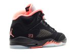 Air Jordan 5 Retro GS ‘Black Alarming’